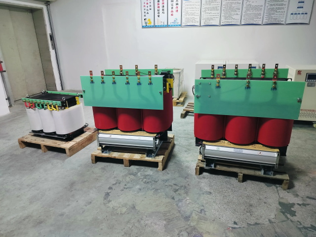 会泽KS11-1000KVA矿用变压器